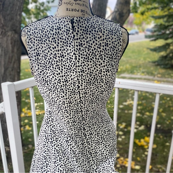 H&M Empire Waist Dresses - Picture 7 of 16